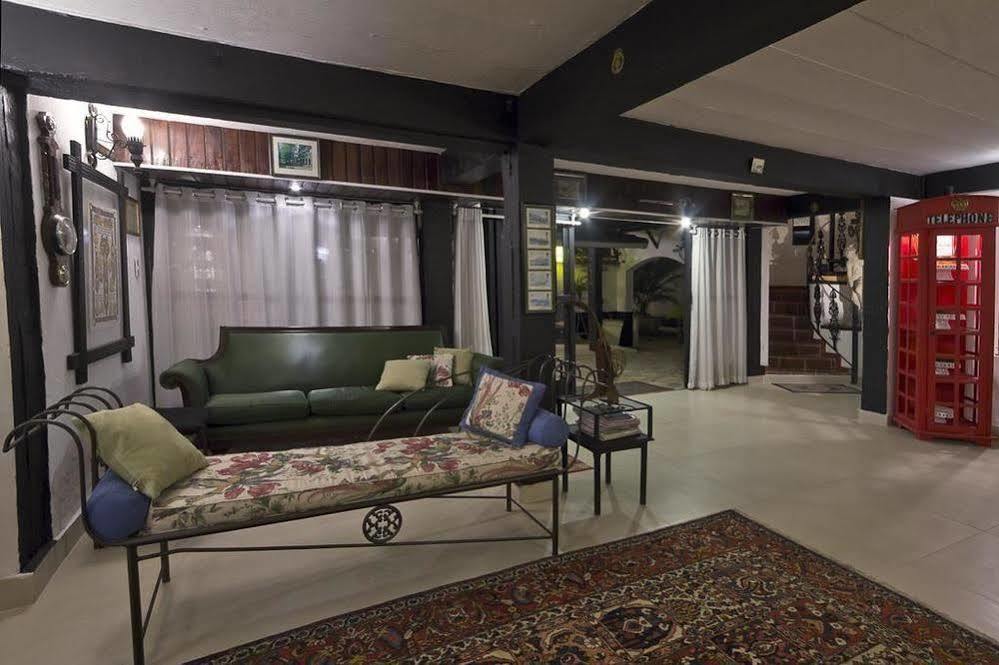 Hotel Britannia ペネド エクステリア 写真